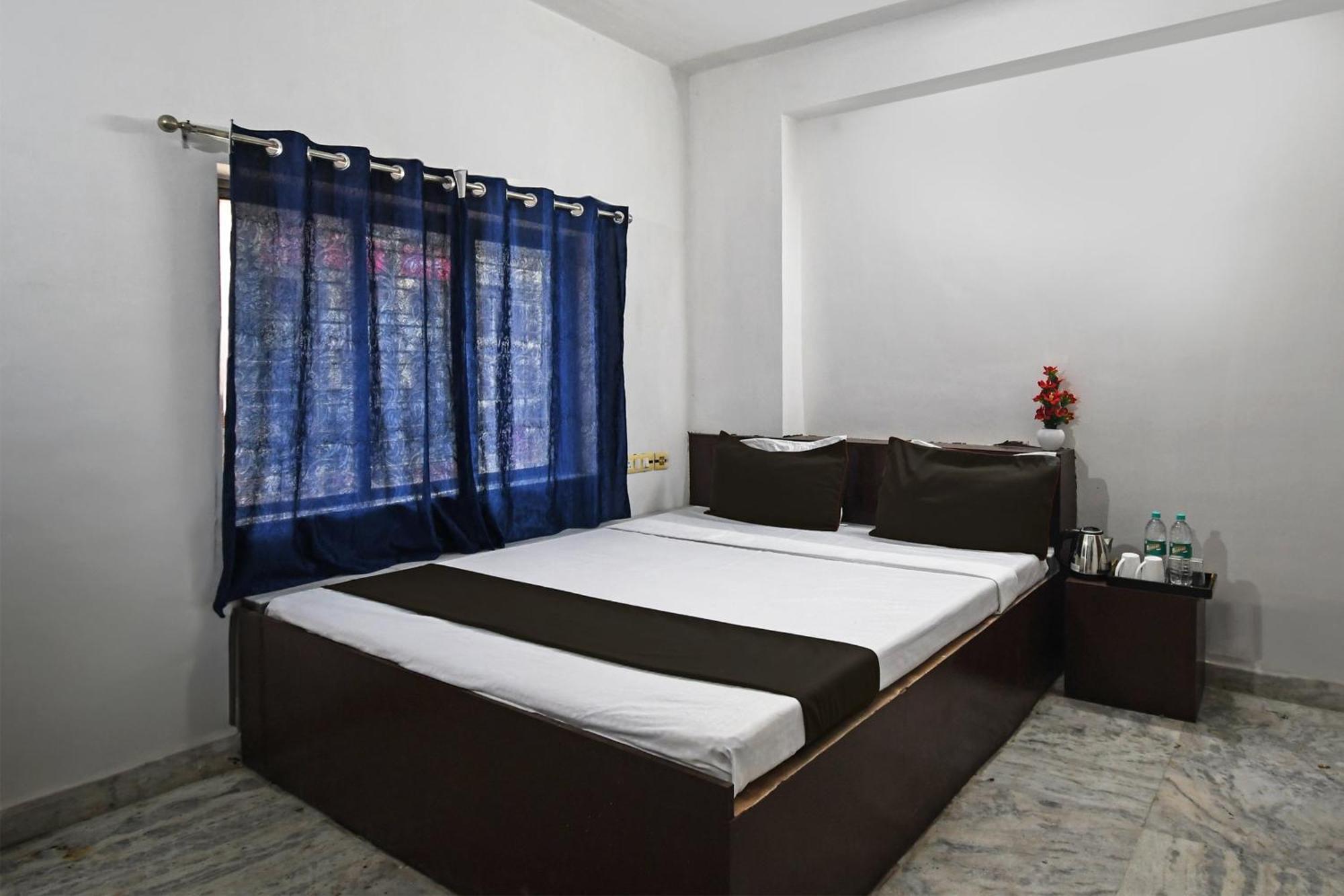 Oyo Hotel Chinar Park كولكاتا المظهر الخارجي الصورة