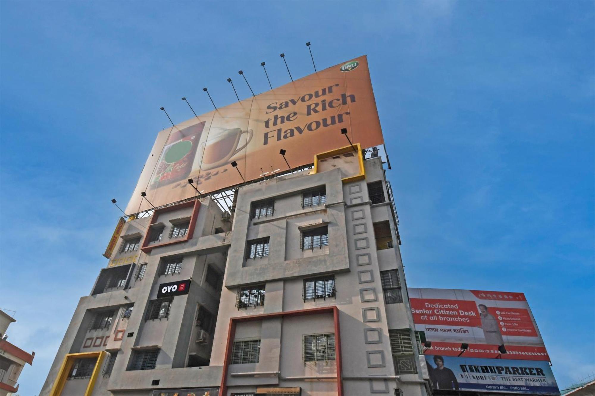 Oyo Hotel Chinar Park كولكاتا المظهر الخارجي الصورة